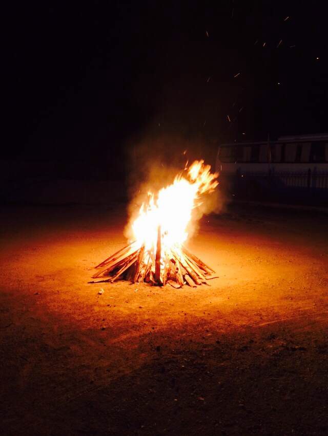 扬子篝火